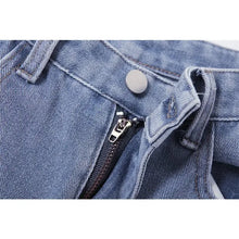 Load image into Gallery viewer, Flower Print Blue Jeans