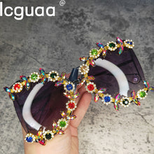 Load image into Gallery viewer, Luxury Bling Flower Design Sun Glasses