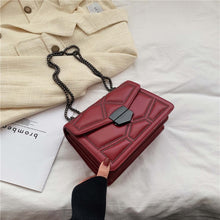 Load image into Gallery viewer, Mauri Crossbody Leather Bag
